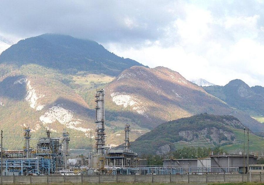 Refinery